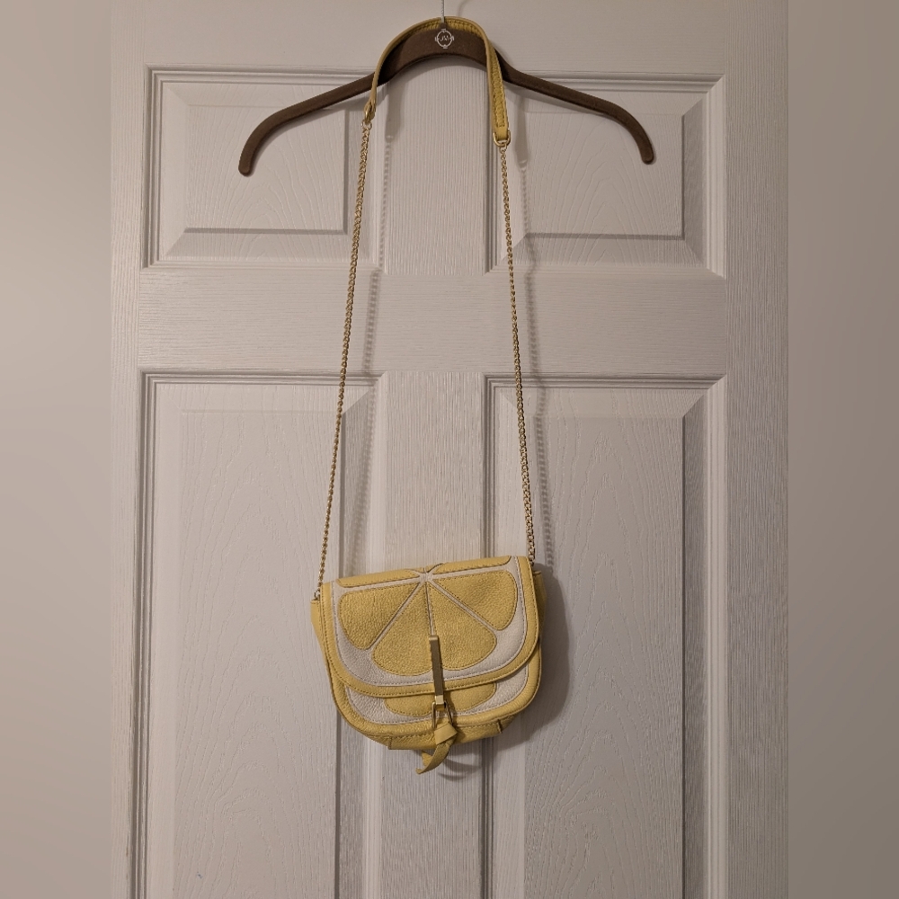 Vera Bradley Designs Lemon Purse
